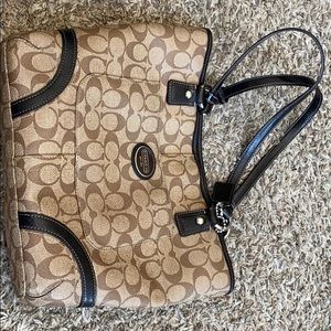 Coach shoulder tote